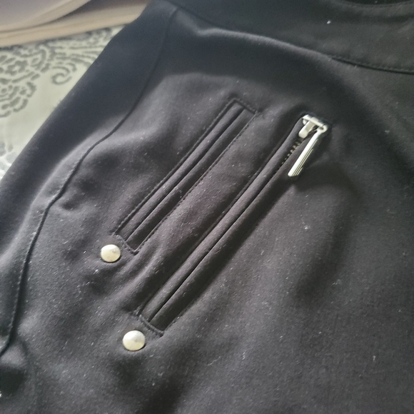 Back pants - Picture 2 of 4